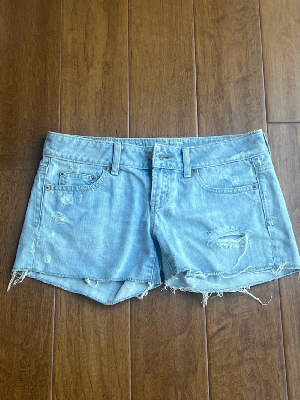 American Eagle Light Blue Distressed Denim Women's Shorts